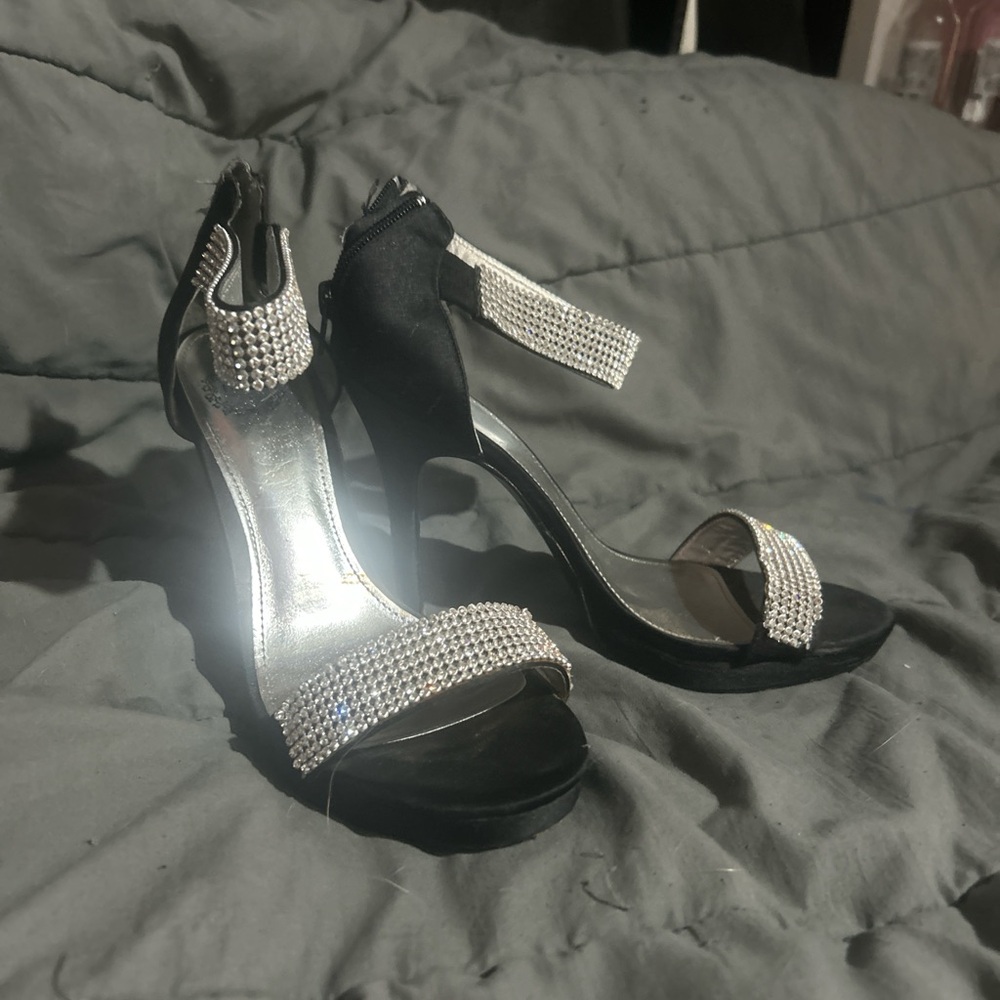 Black and Silver Heeled Sandals with Rhinestones